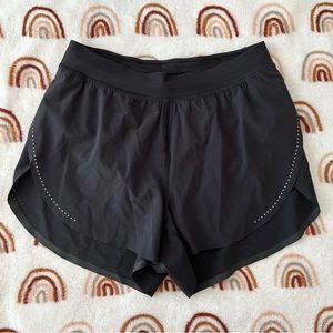 Lululemon Find Your Pace Short